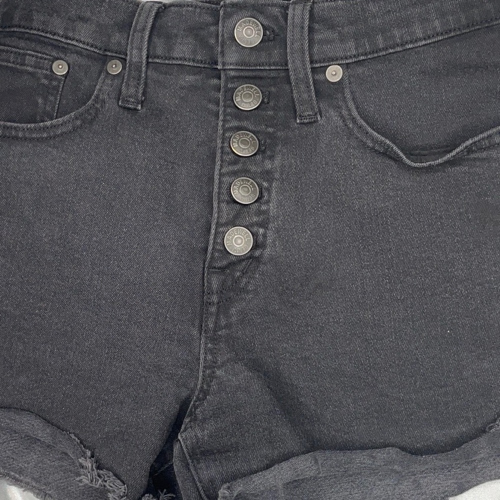 Madewell Black Stone Washed Cut Off  Denim ShortsSize:23